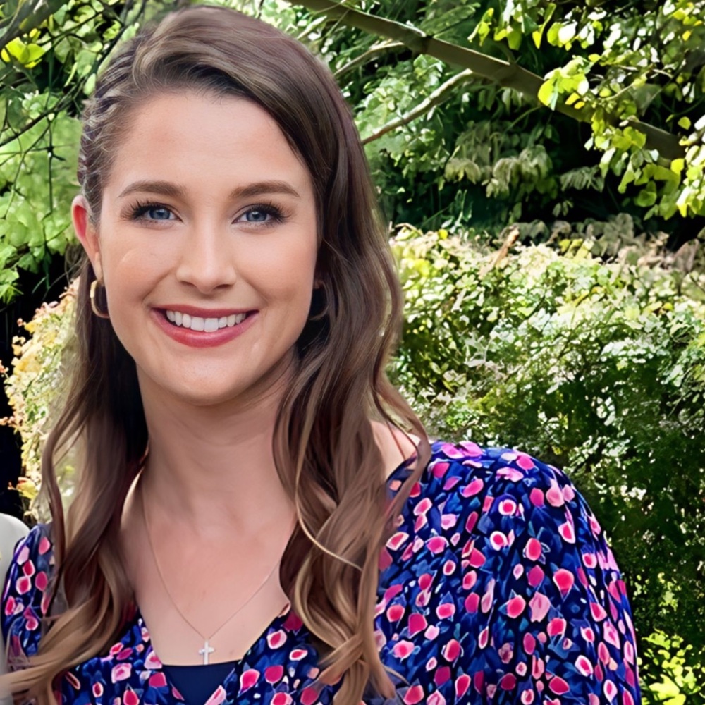 Meet your Posher, Nadine